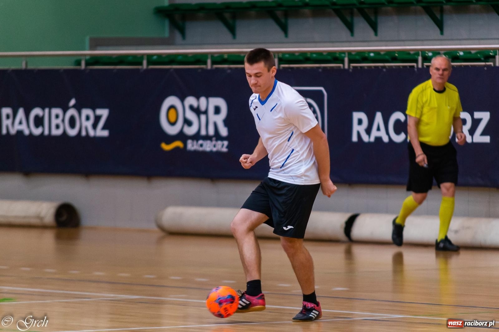 Zdjęcie w galerii na portalu naszraciborz.pl: Goli i emocji co niemiara. Niedziela w HLPN [FOTO i WIDEO] wiadomości z regionu
