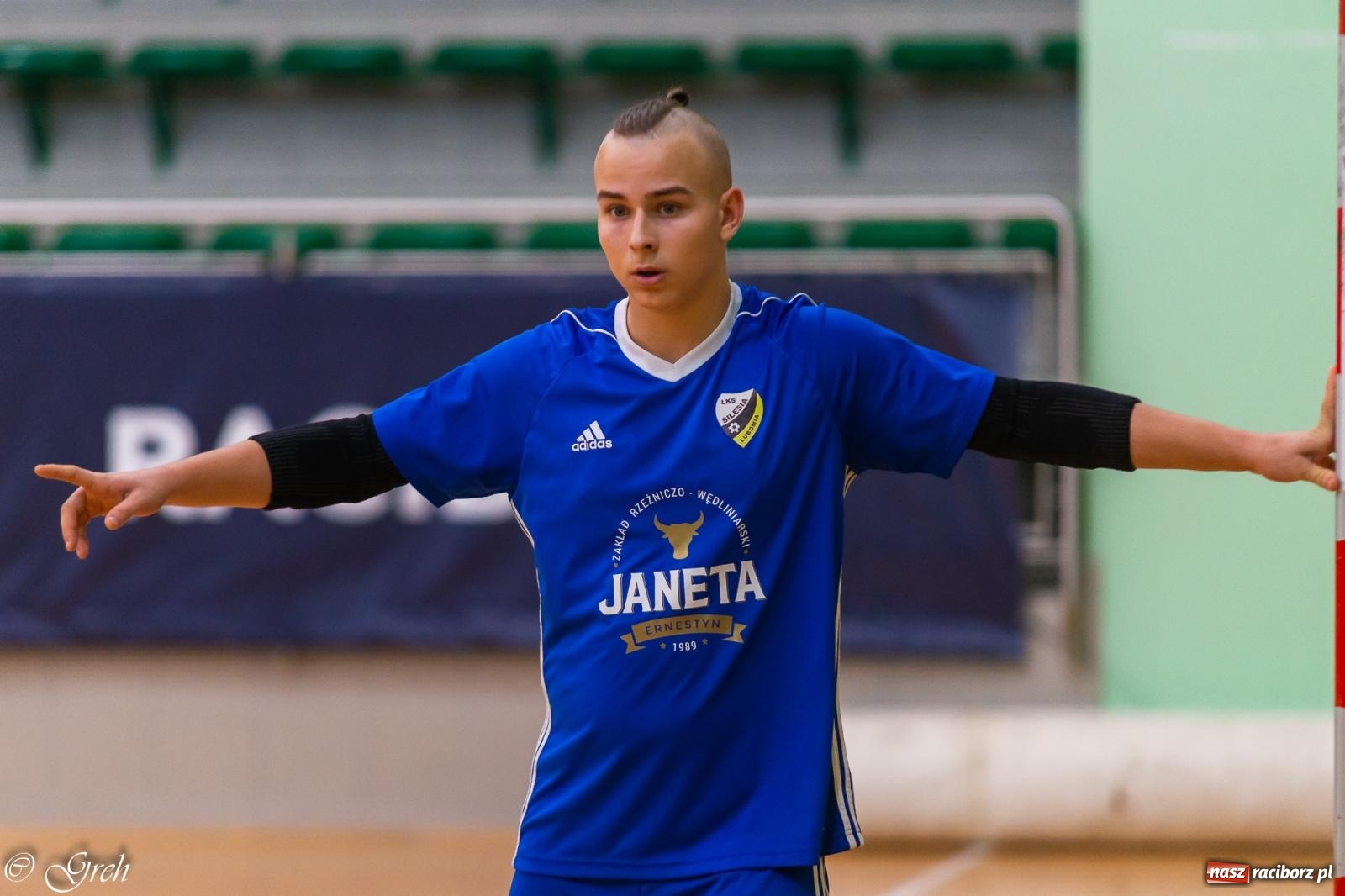 Zdjęcie w galerii na portalu naszraciborz.pl: Goli i emocji co niemiara. Niedziela w HLPN [FOTO i WIDEO] wiadomości z regionu