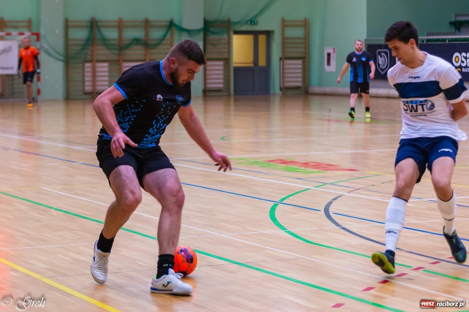 Zdjęcie w galerii na portalu naszraciborz.pl: Goli i emocji co niemiara. Niedziela w HLPN [FOTO i WIDEO] wiadomości z regionu