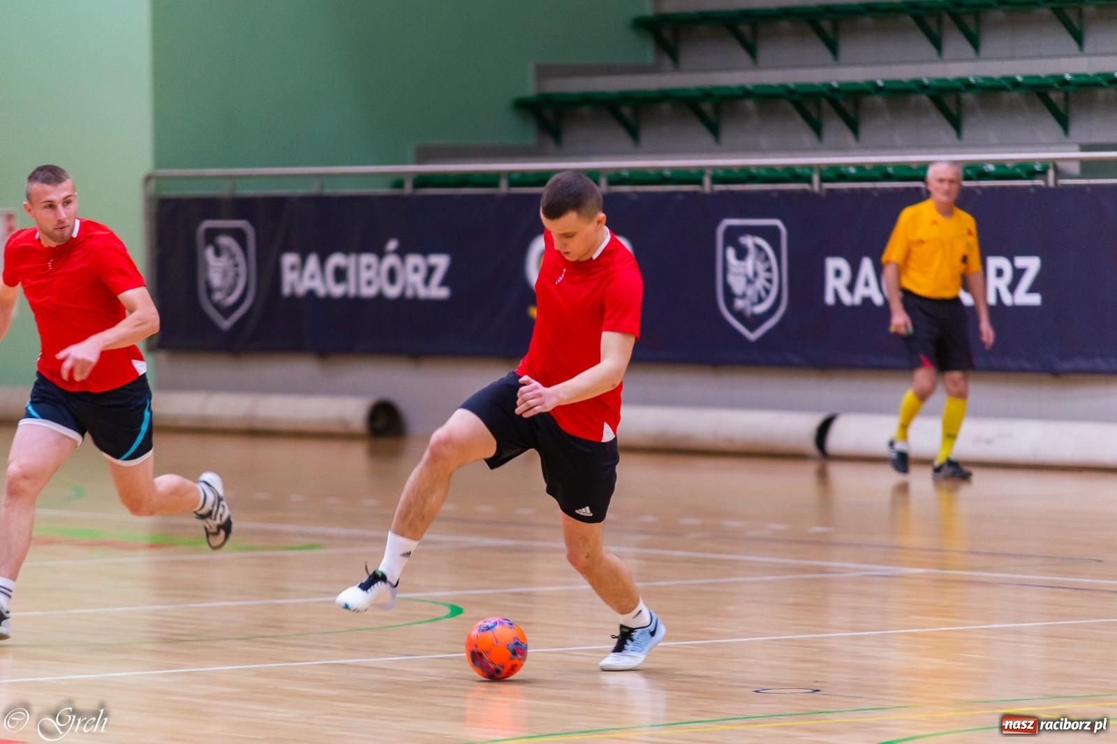 Zdjęcie w galerii na portalu naszraciborz.pl: Goli i emocji co niemiara. Niedziela w HLPN [FOTO i WIDEO] wiadomości z regionu