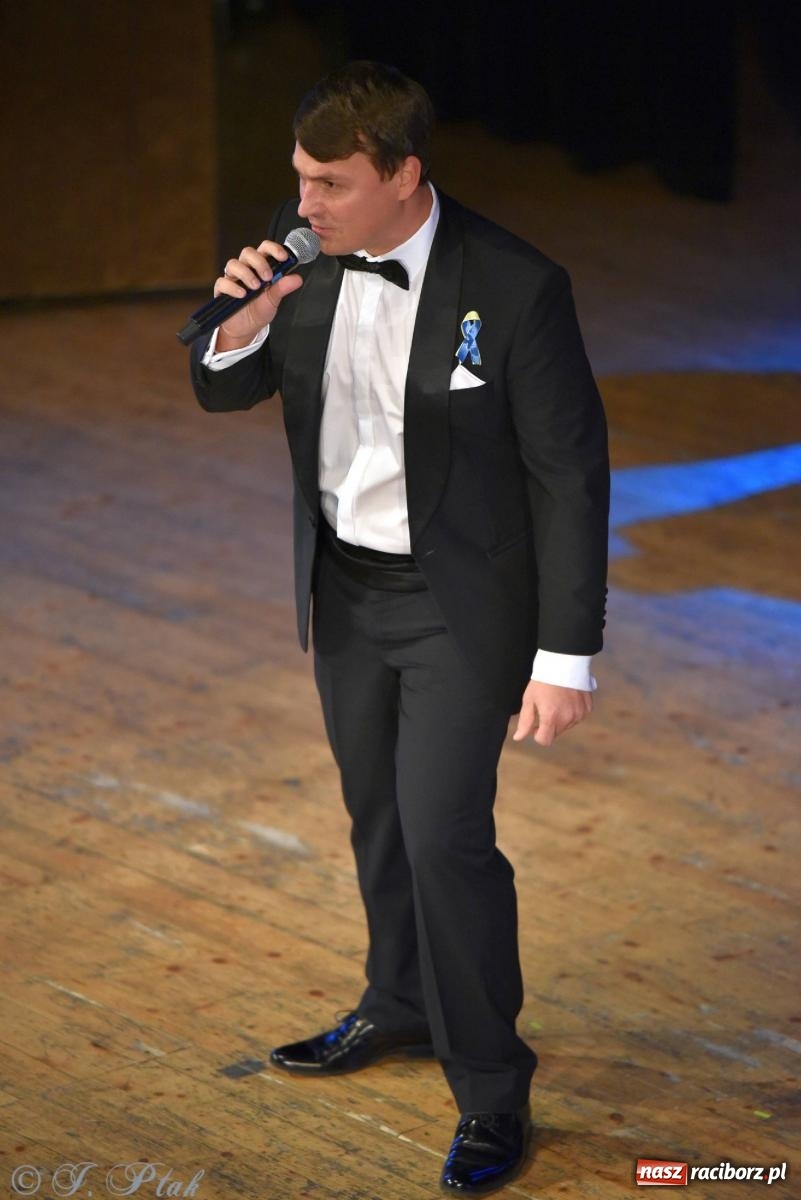 Zdjęcie w galerii na portalu naszraciborz.pl: Dziesięciu tenorów zaśpiewało dziś w RCK-u wiadomości z regionu