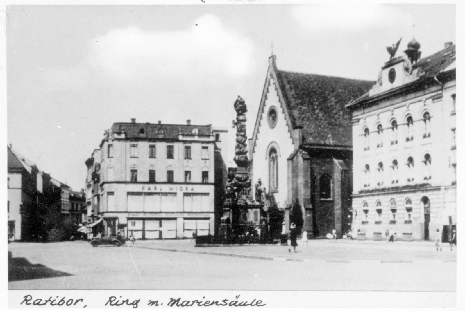 Zdjęcie w galerii na portalu naszraciborz.pl: Obywatel Niemiec podarował miastu pocztówki starego Raciborza [FOTO] wiadomości z regionu