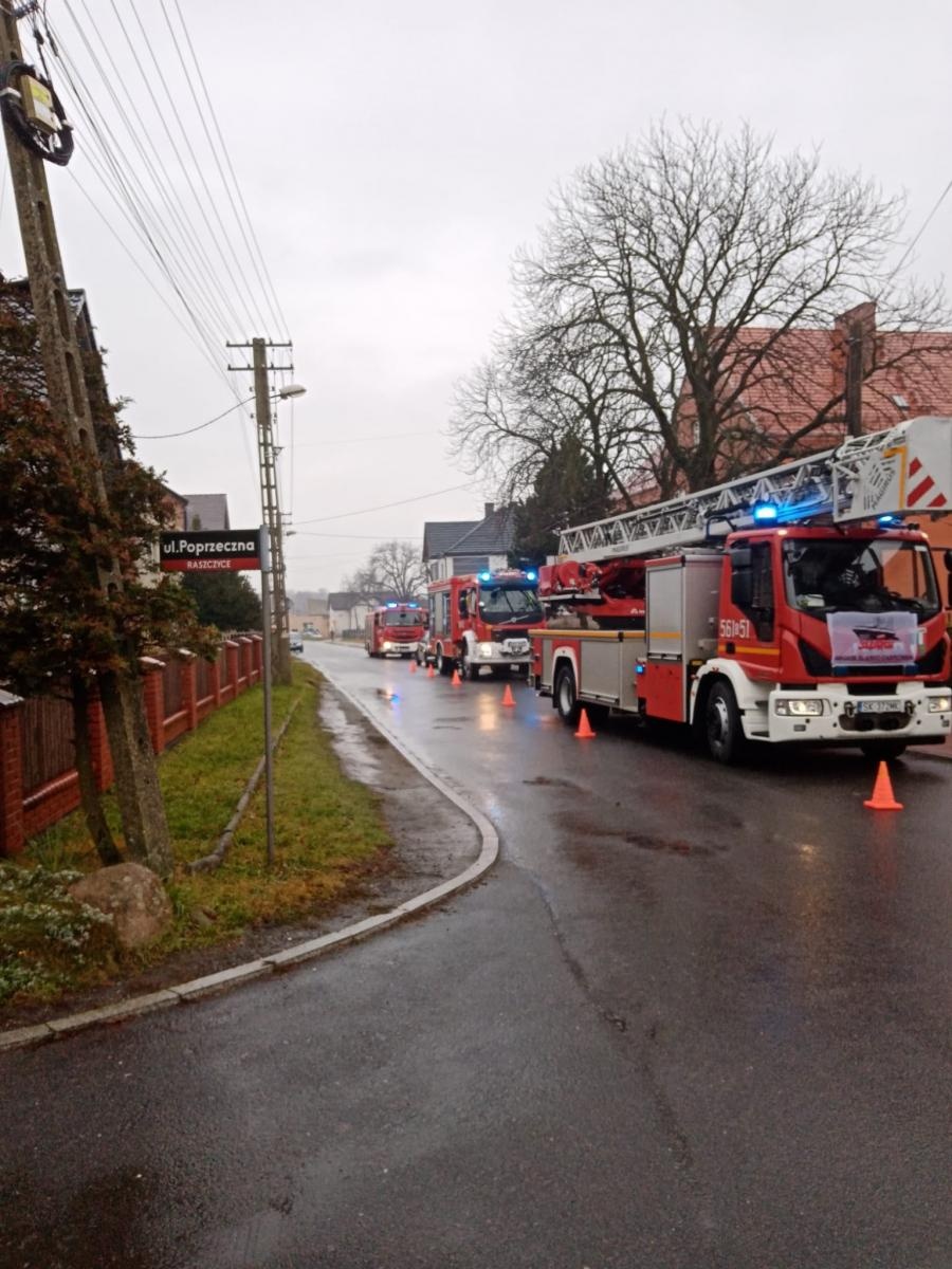 Zdjęcie w galerii na portalu naszraciborz.pl: Potrawa na gazie przyczyną pożaru w Raszczycach [FOTO] wiadomości z regionu