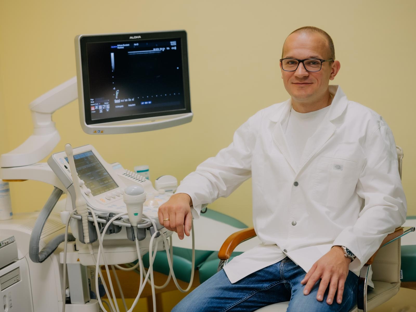 Zdjęcie w galerii na portalu naszraciborz.pl: Bóle stawów, kolana, mięśni i ścięgien. Zabiegi w Artimexie wiadomości z regionu