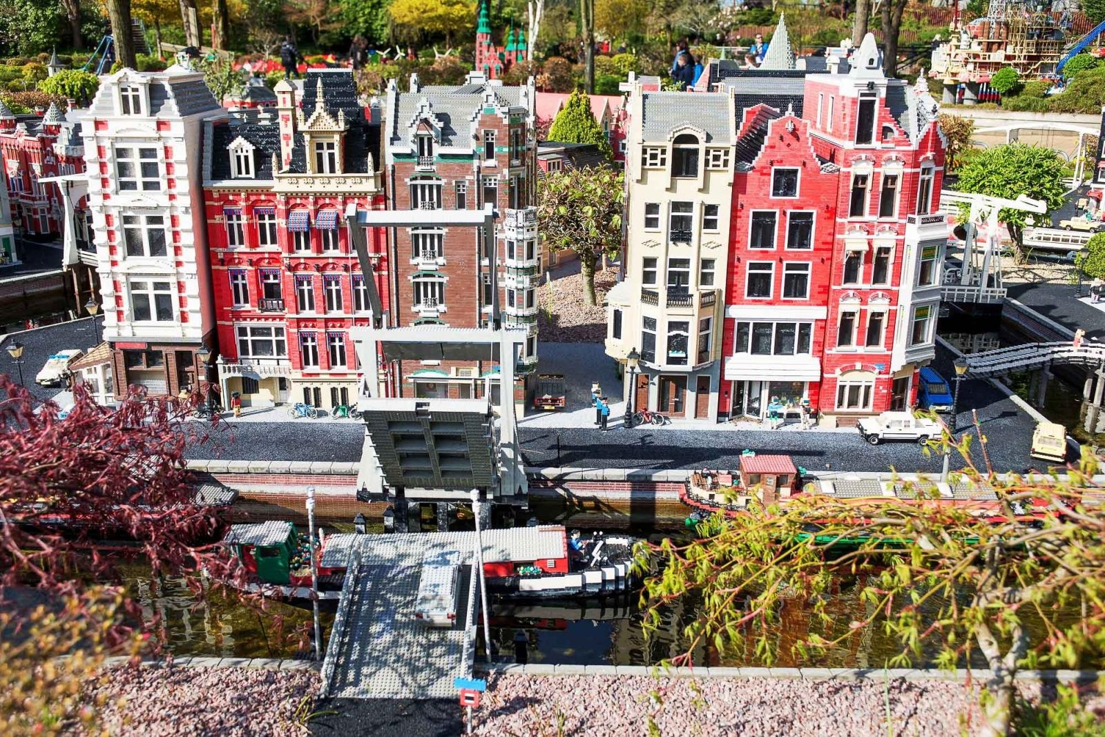 Zdjęcie w galerii na portalu naszraciborz.pl: Niezapomniane mikołajki z wylotem z Wrocławia. Sprawdź kierunki i ceny wiadomości z regionu