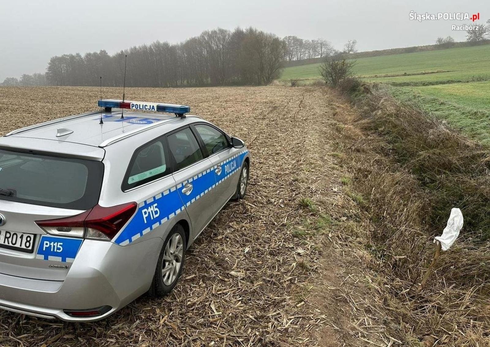 Zdjęcie w galerii na portalu naszraciborz.pl: Niebezpieczne znalezisko w polu w Krzanowicach wiadomości z regionu