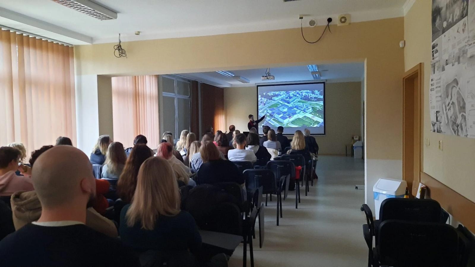 Zdjęcie w galerii na portalu naszraciborz.pl: Warsztaty architektoniczne w Akademii Nauk Stosowanych wiadomości z regionu