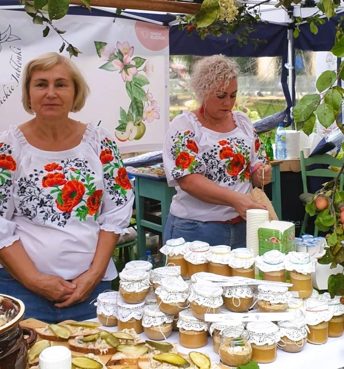 Zdjęcie w galerii na portalu naszraciborz.pl: Brawo! Rudnickie Jabłonki zdobyły 10 tysięcy złotych wiadomości z regionu