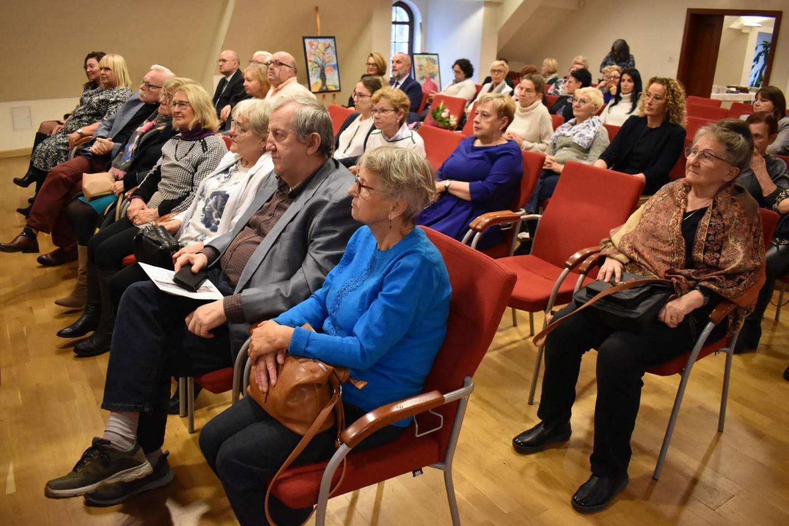 Zdjęcie w galerii na portalu naszraciborz.pl: Wiesz więcej, działasz lepiej. Persona świętuje 20. urodziny wiadomości z regionu