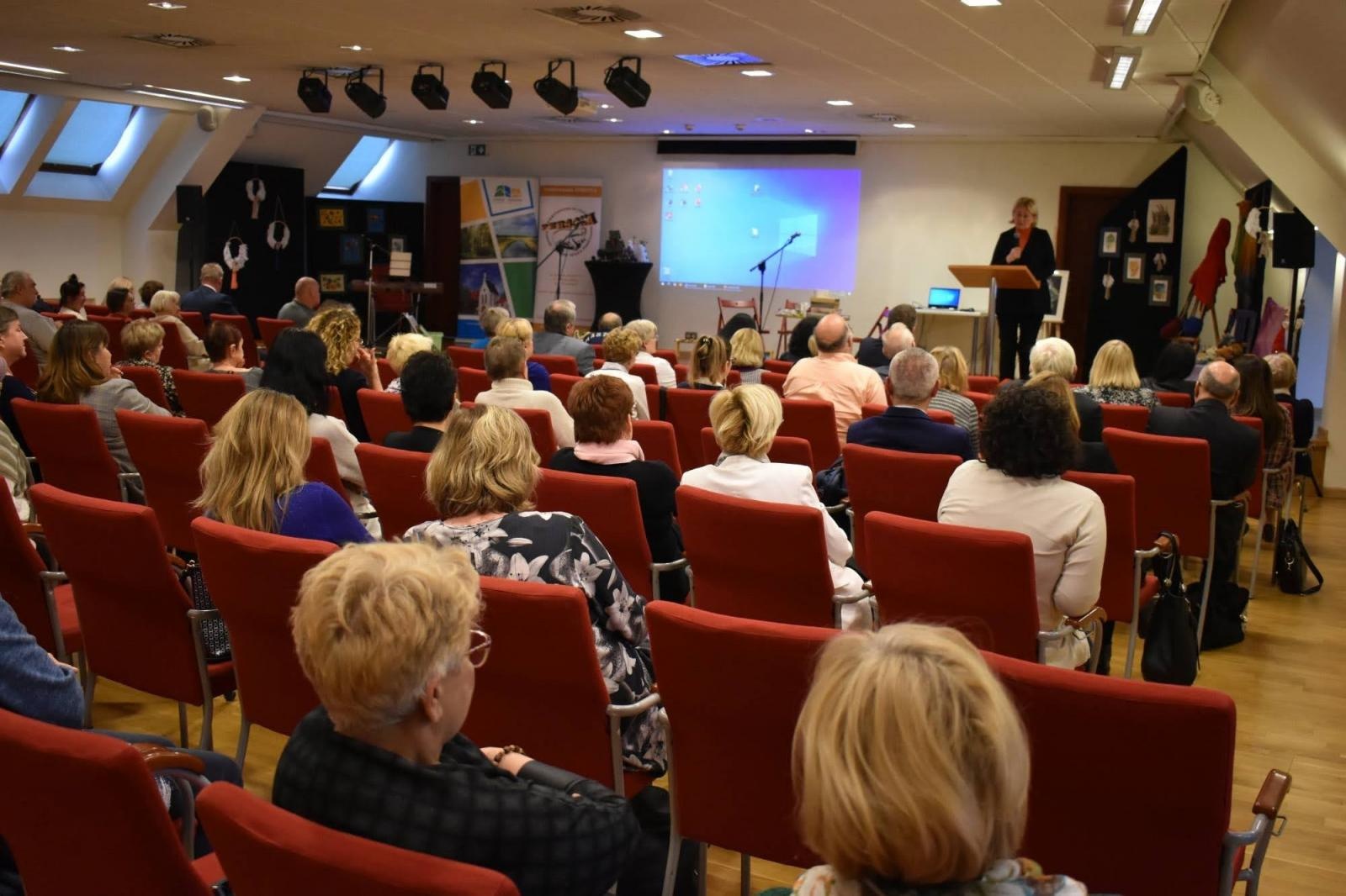 Zdjęcie w galerii na portalu naszraciborz.pl: Wiesz więcej, działasz lepiej. Persona świętuje 20. urodziny wiadomości z regionu