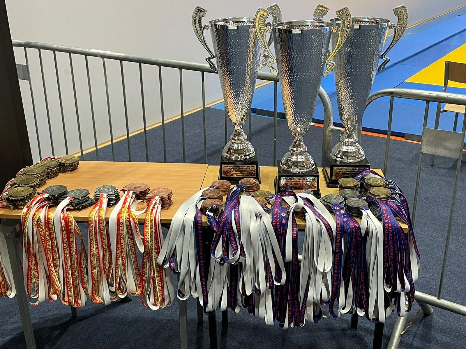 Zdjęcie w galerii na portalu naszraciborz.pl: Łamatorzy z medalami Mistrzostw Polski wiadomości z regionu