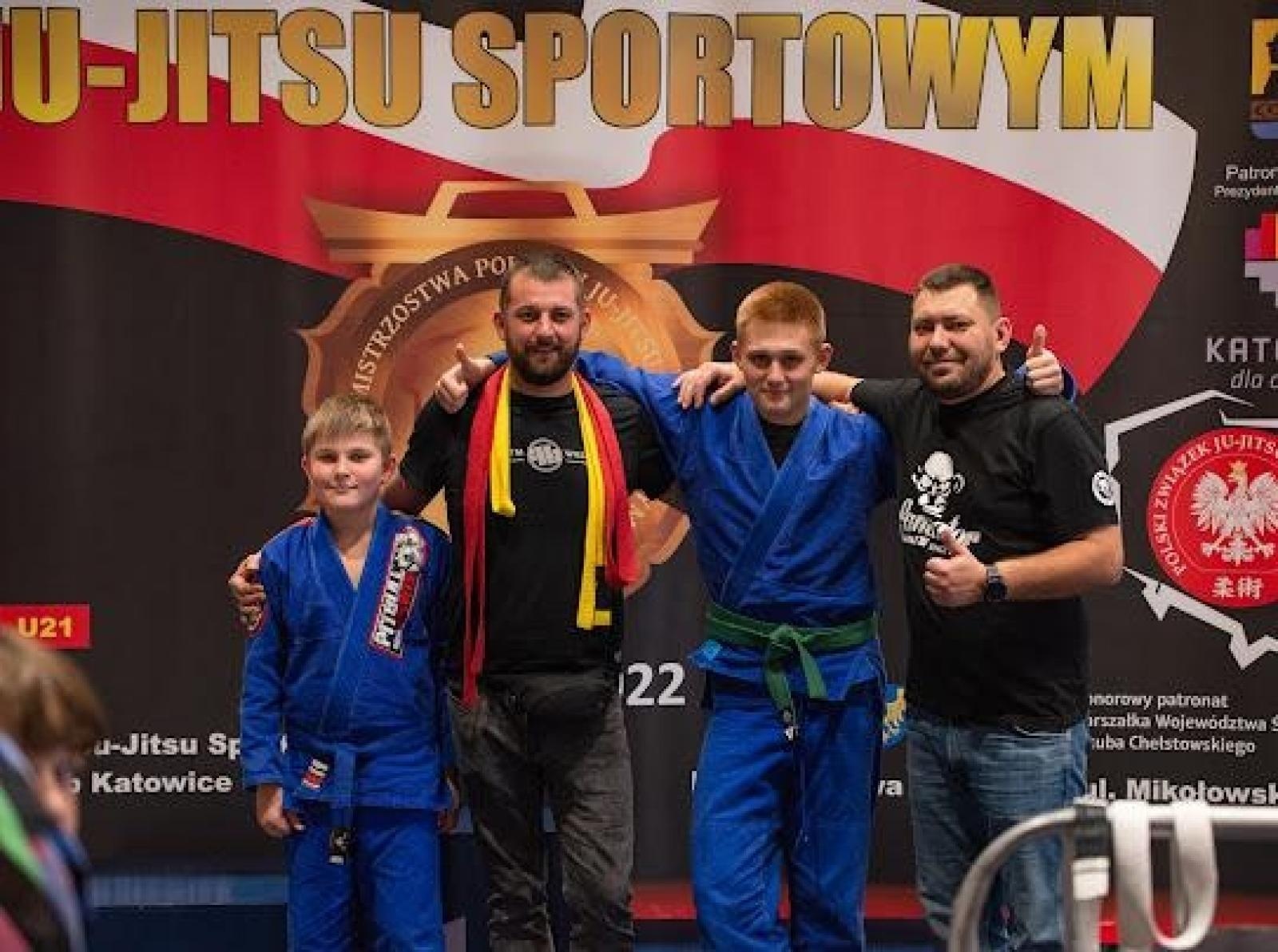 Zdjęcie w galerii na portalu naszraciborz.pl: Łamatorzy z medalami Mistrzostw Polski wiadomości z regionu