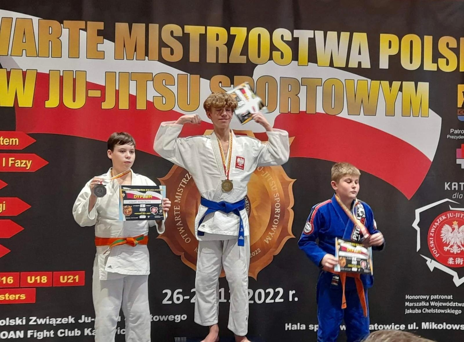 Zdjęcie w galerii na portalu naszraciborz.pl: Łamatorzy z medalami Mistrzostw Polski wiadomości z regionu