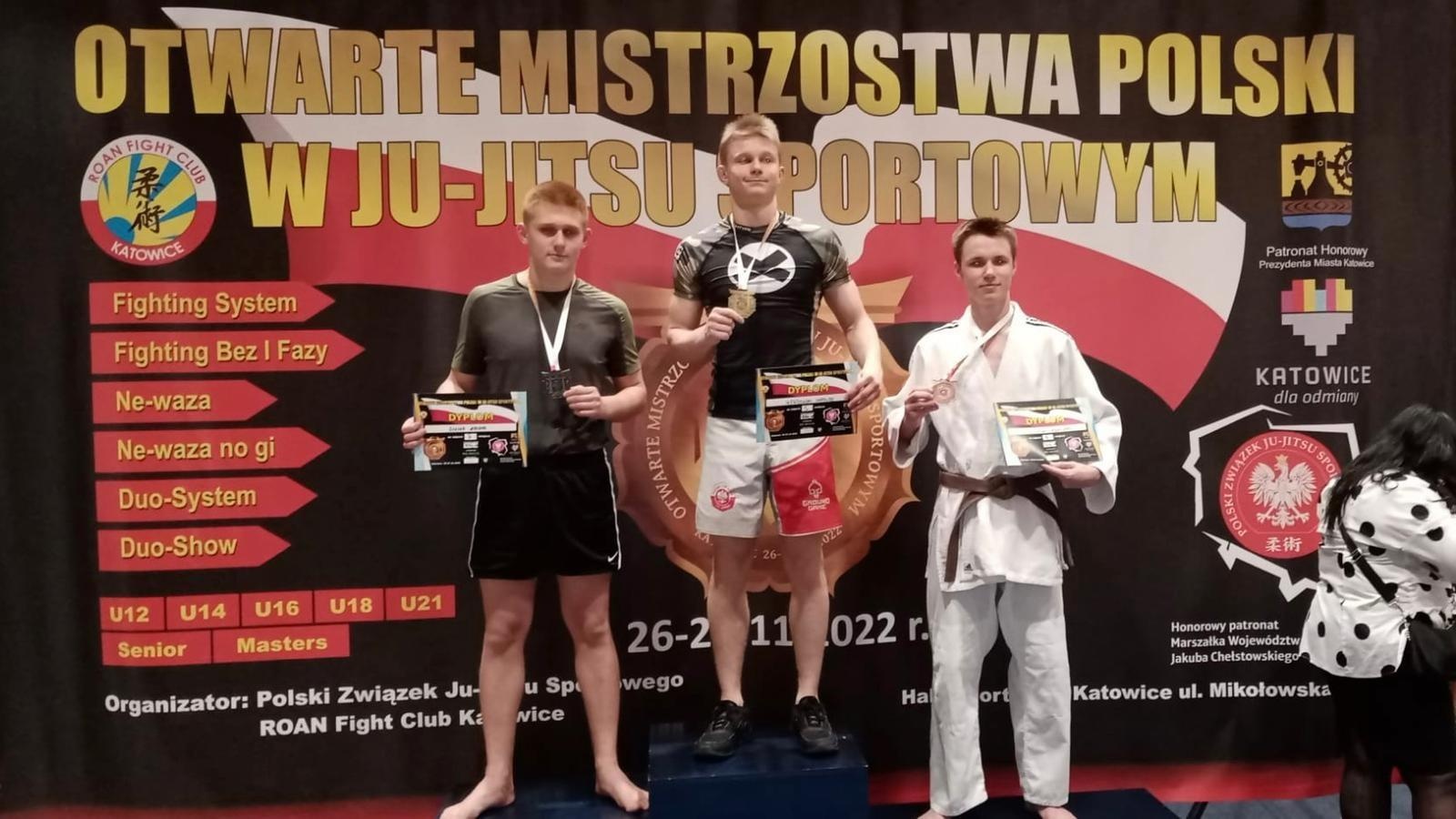 Zdjęcie w galerii na portalu naszraciborz.pl: Łamatorzy z medalami Mistrzostw Polski wiadomości z regionu