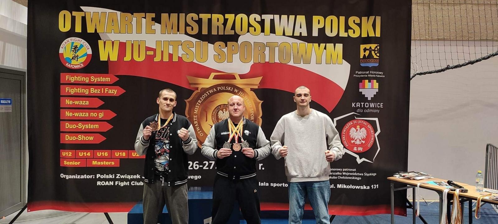 Zdjęcie w galerii na portalu naszraciborz.pl: Łamatorzy z medalami Mistrzostw Polski wiadomości z regionu