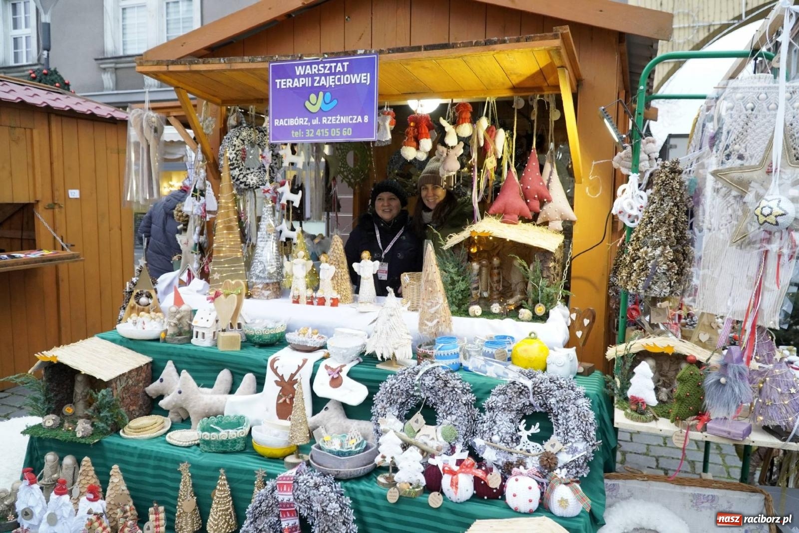 Zdjęcie w galerii na portalu naszraciborz.pl: Raciborski jarmark wieczorową porą [FOTO i WIDEO] wiadomości z regionu