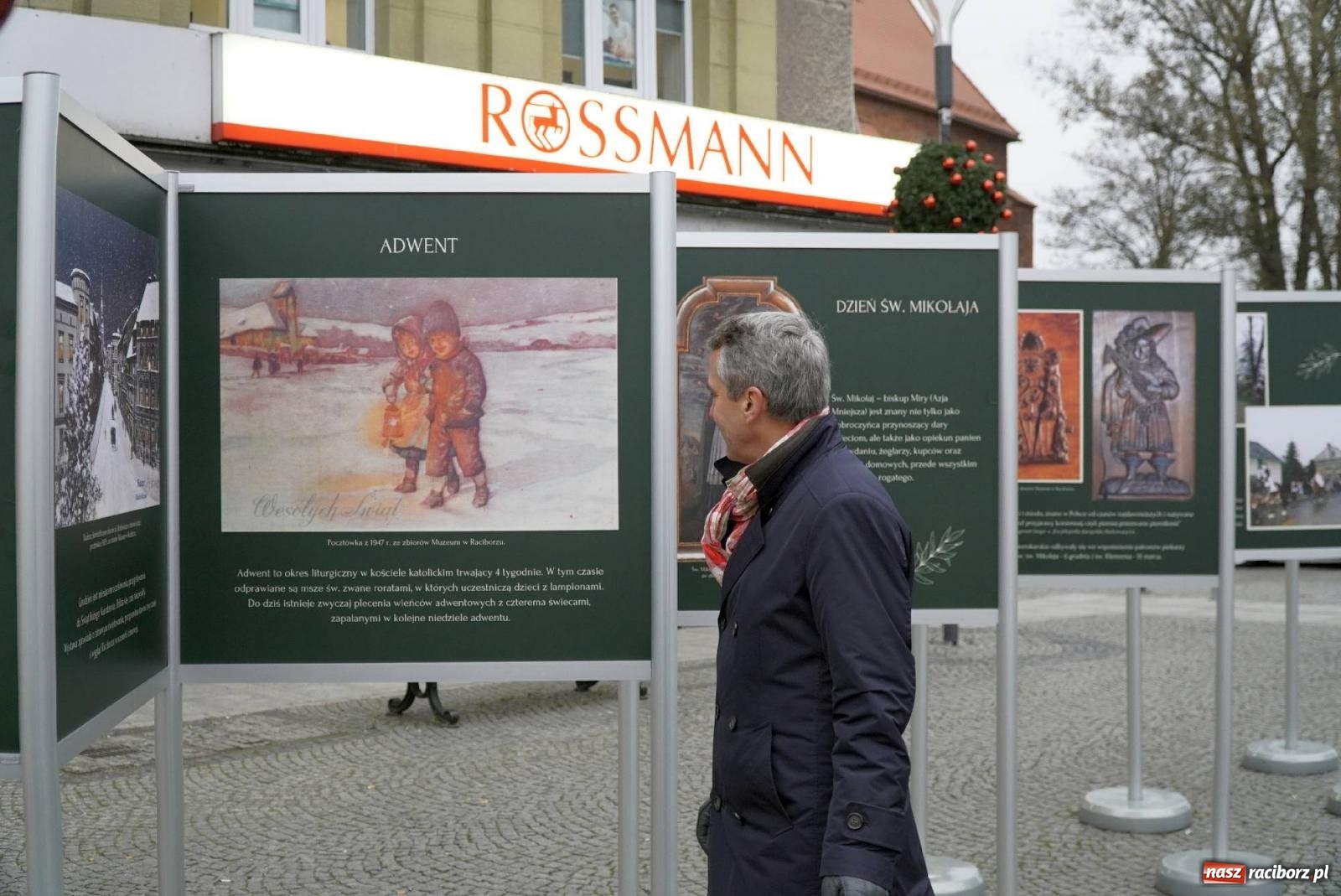 Zdjęcie w galerii na portalu naszraciborz.pl: Raciborski jarmark wieczorową porą [FOTO i WIDEO] wiadomości z regionu