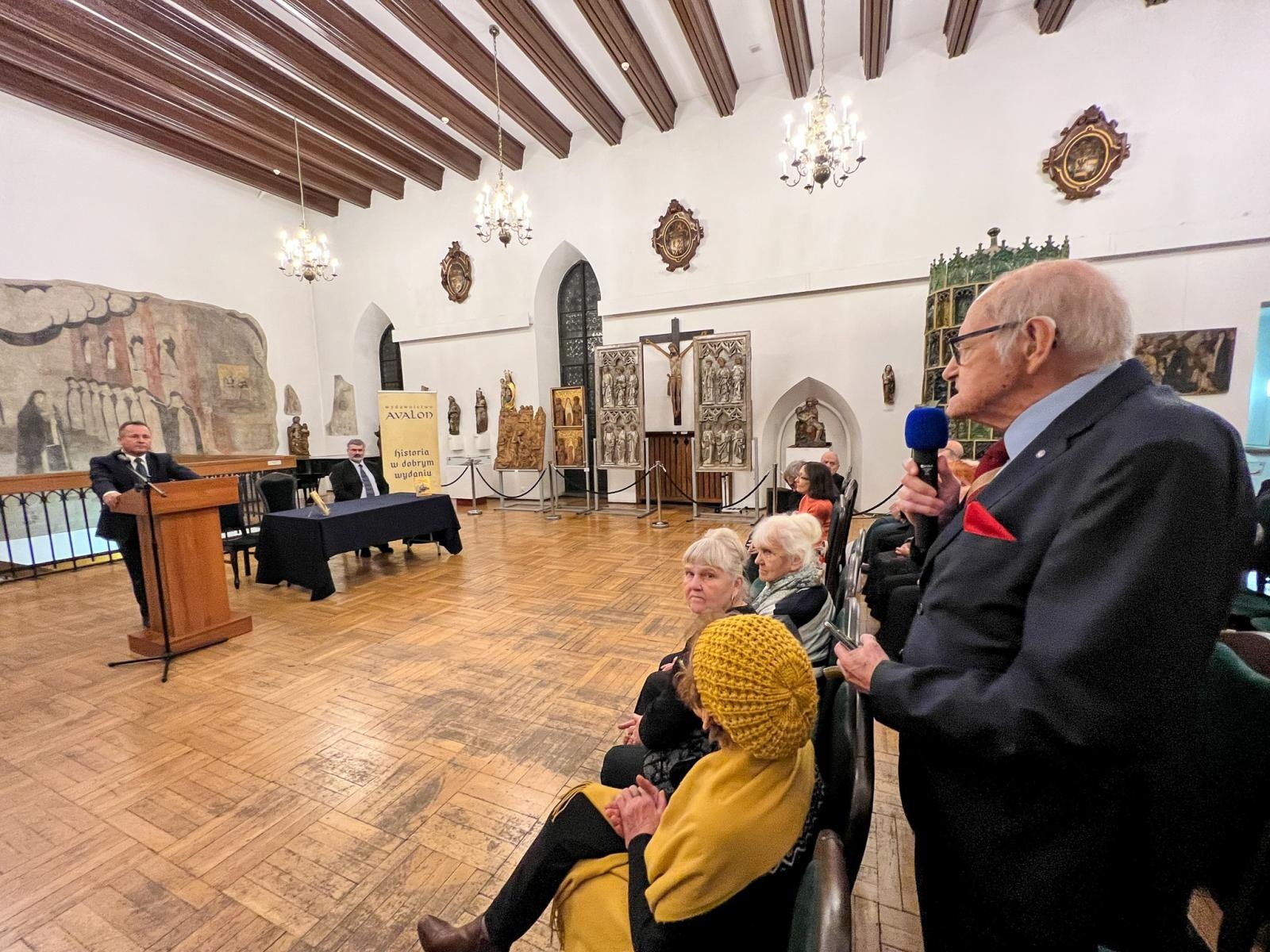 Zdjęcie w galerii na portalu naszraciborz.pl: Cherlawi władcy. W Muzeum promowano książkę o książętach raciborskich wiadomości z regionu