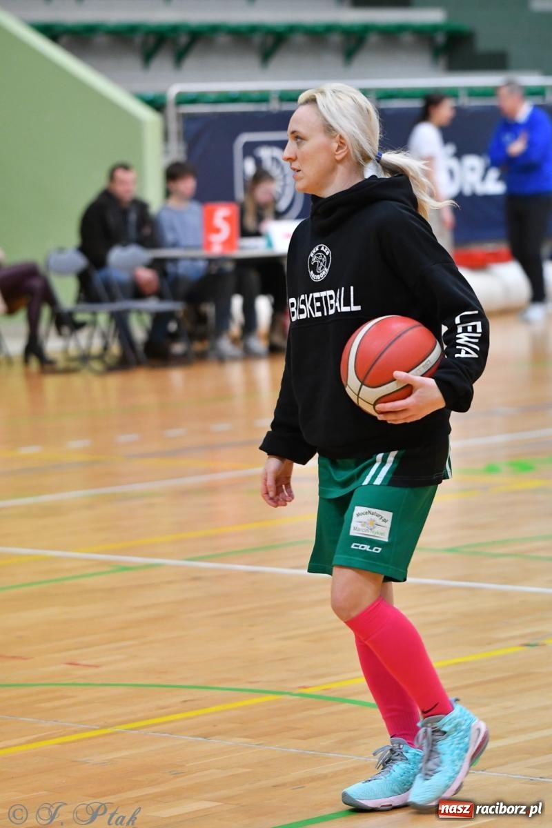Zdjęcie w galerii na portalu naszraciborz.pl: Koszykówka. Zdecydowała druga kwarta [FOTO] wiadomości z regionu