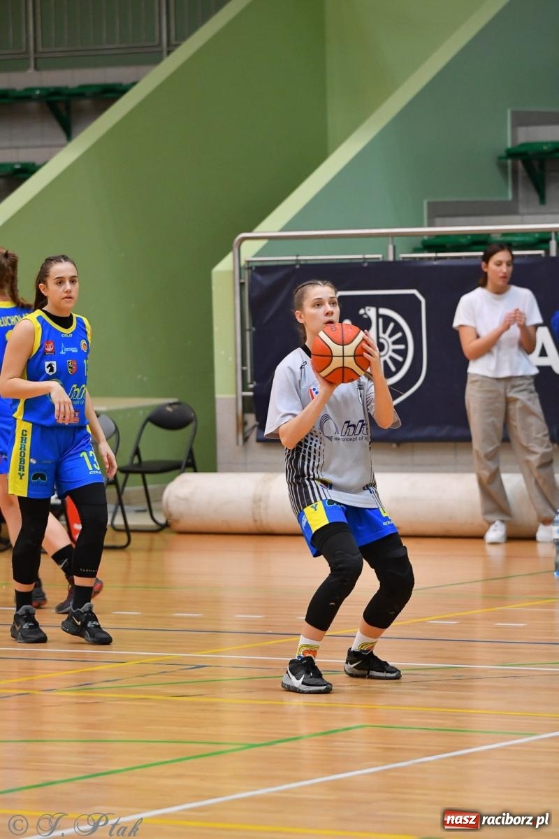 Zdjęcie w galerii na portalu naszraciborz.pl: Koszykówka. Zdecydowała druga kwarta [FOTO] wiadomości z regionu