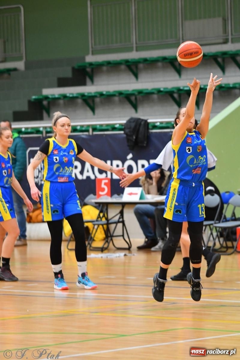 Zdjęcie w galerii na portalu naszraciborz.pl: Koszykówka. Zdecydowała druga kwarta [FOTO] wiadomości z regionu