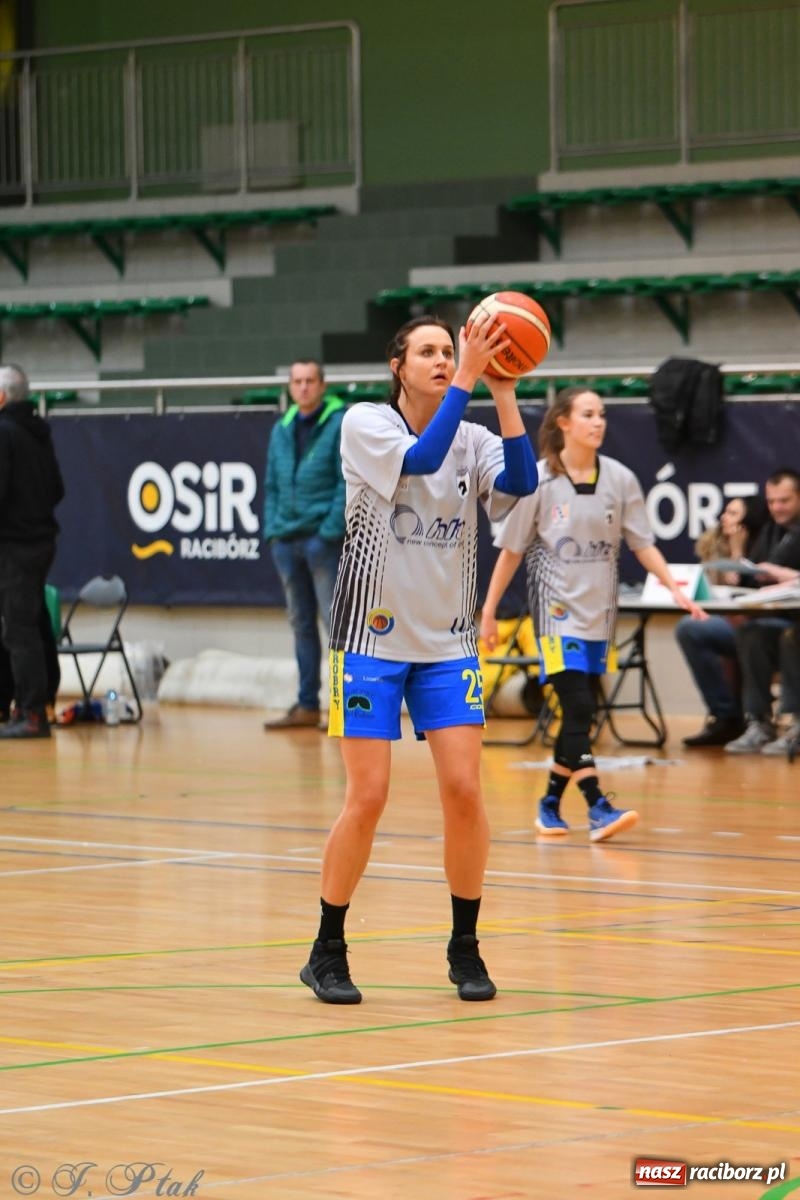 Zdjęcie w galerii na portalu naszraciborz.pl: Koszykówka. Zdecydowała druga kwarta [FOTO] wiadomości z regionu