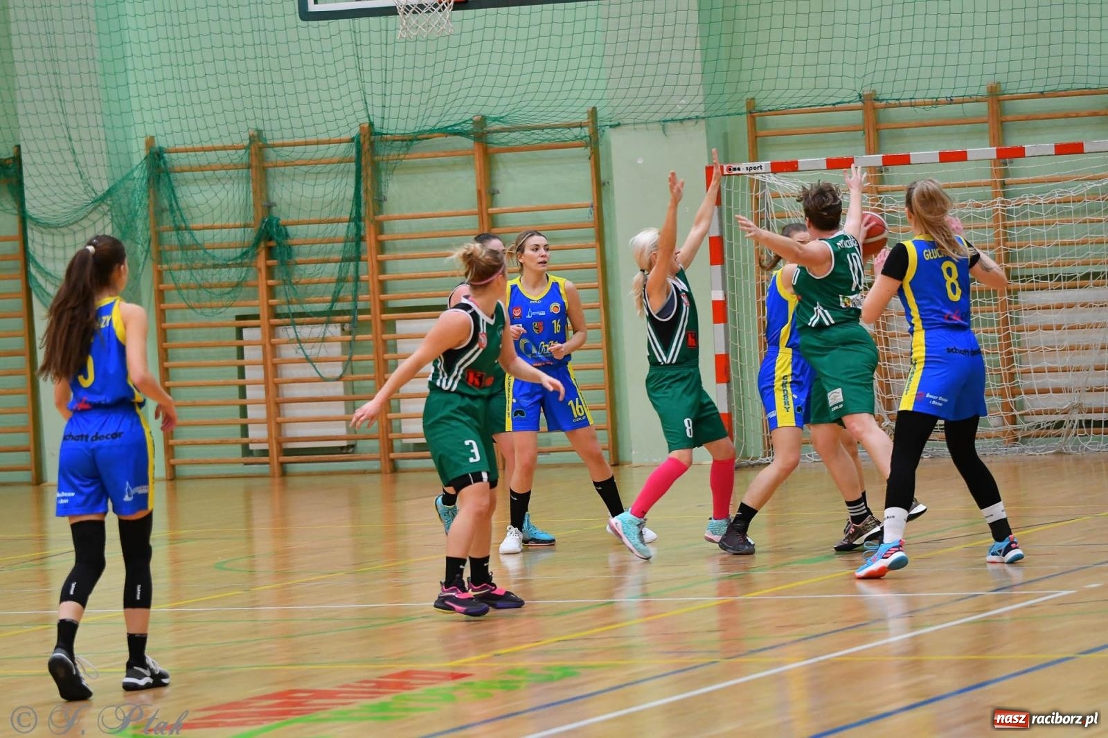 Zdjęcie w galerii na portalu naszraciborz.pl: Koszykówka. Zdecydowała druga kwarta [FOTO] wiadomości z regionu