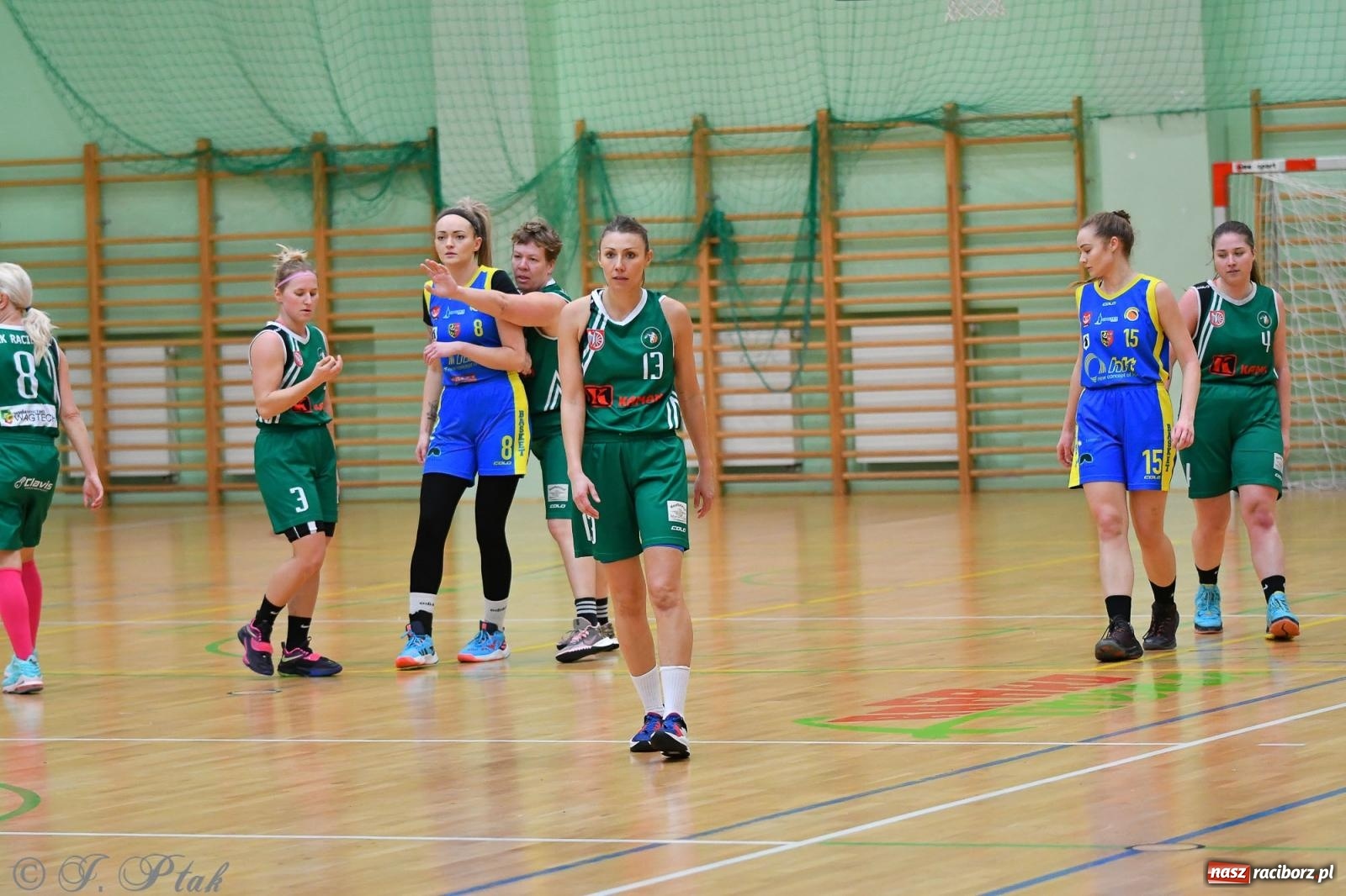 Zdjęcie w galerii na portalu naszraciborz.pl: Koszykówka. Zdecydowała druga kwarta [FOTO] wiadomości z regionu