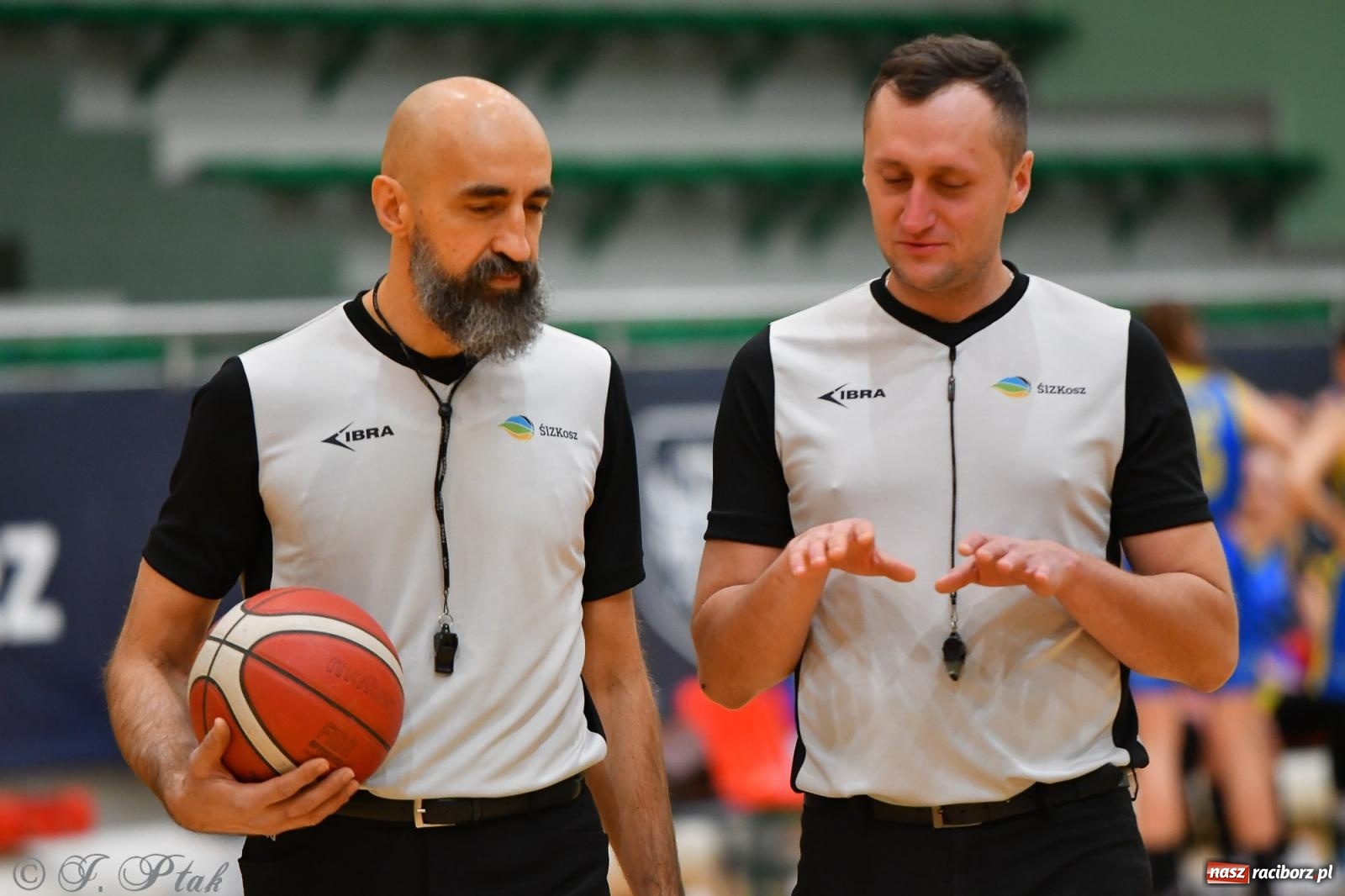 Zdjęcie w galerii na portalu naszraciborz.pl: Koszykówka. Zdecydowała druga kwarta [FOTO] wiadomości z regionu