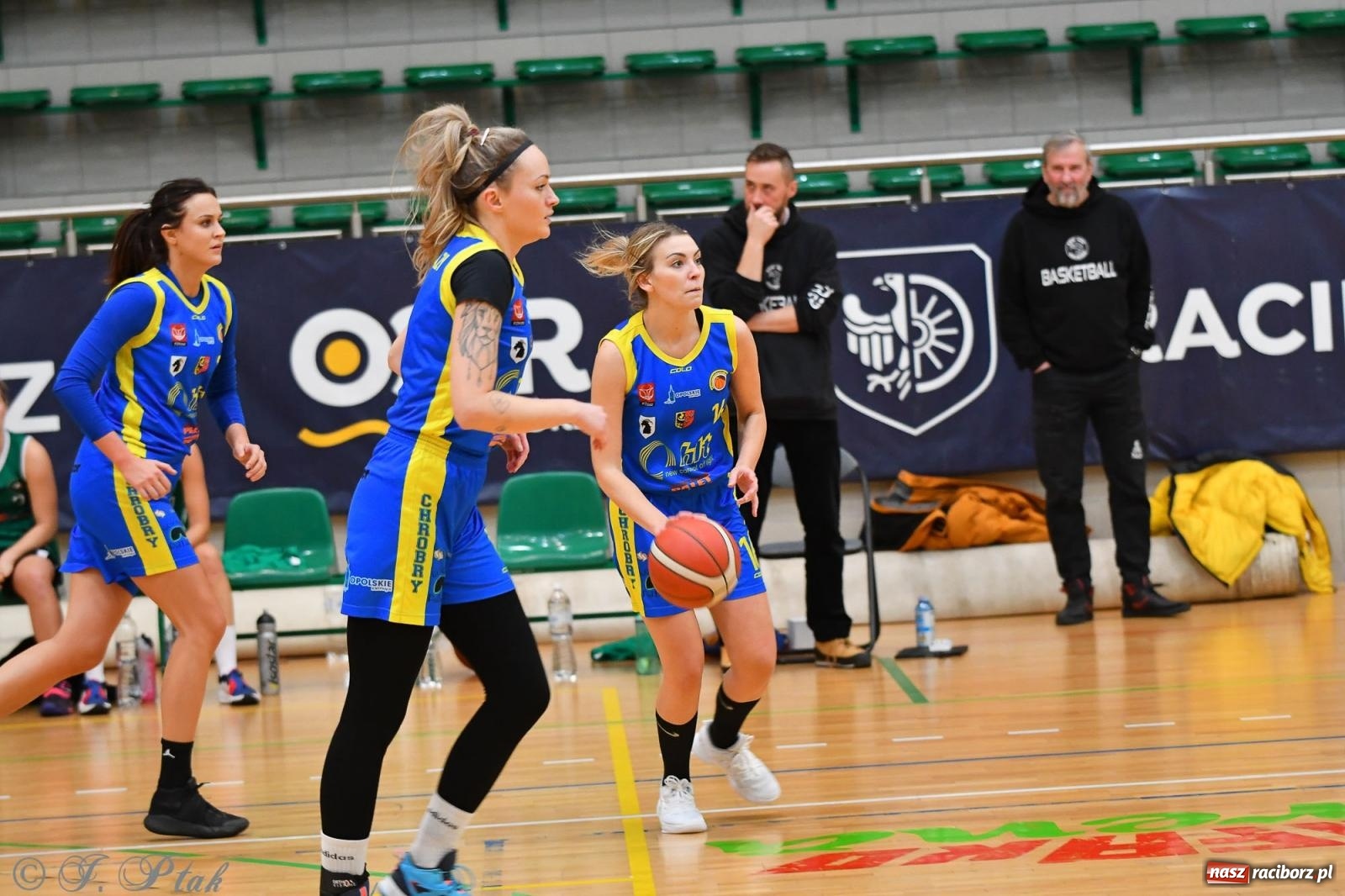 Zdjęcie w galerii na portalu naszraciborz.pl: Koszykówka. Zdecydowała druga kwarta [FOTO] wiadomości z regionu