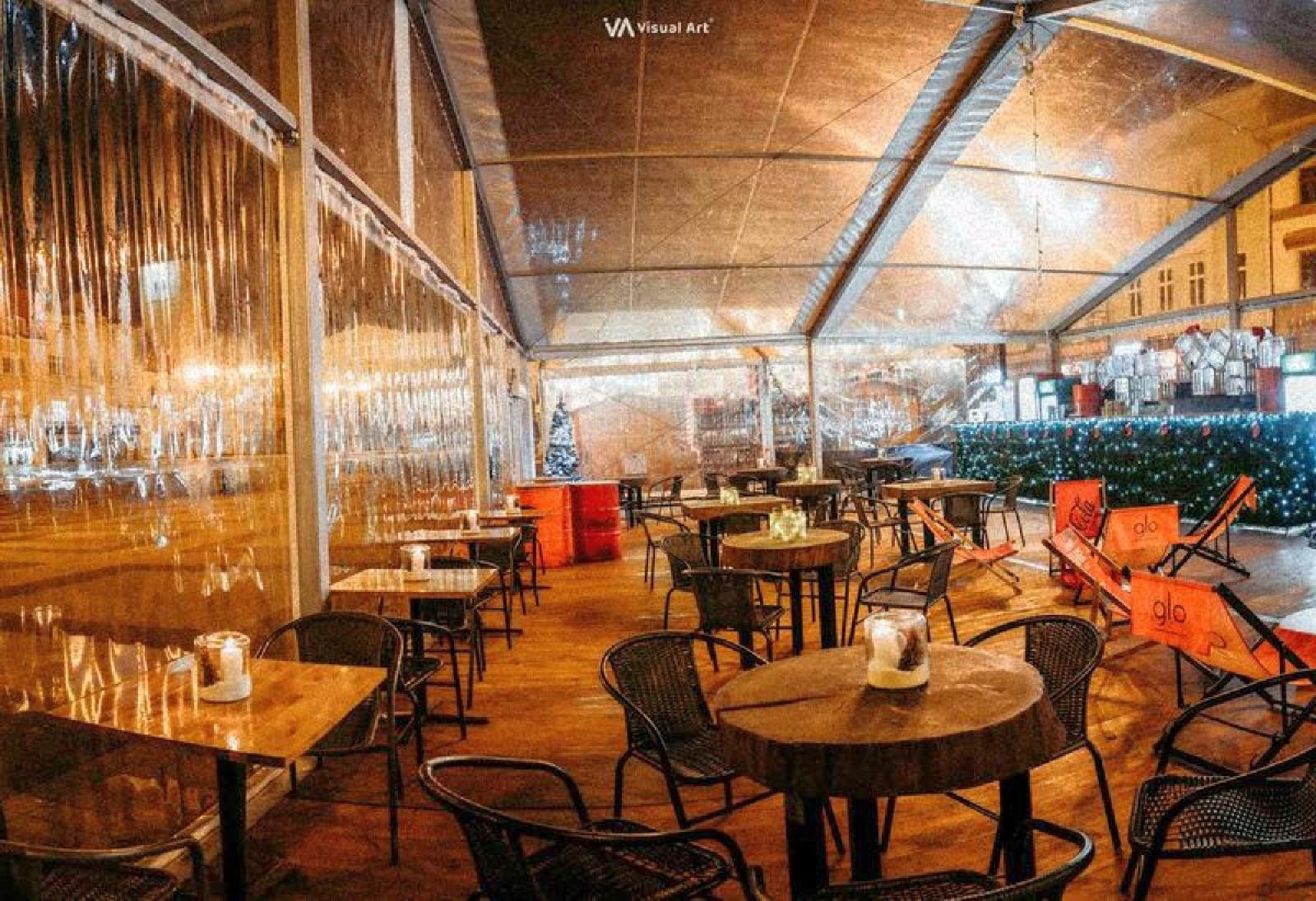 Zdjęcie w galerii na portalu naszraciborz.pl: Świąteczne hale i ciężarówka Coca-Coli. Rusza jarmark w Rybniku wiadomości z regionu