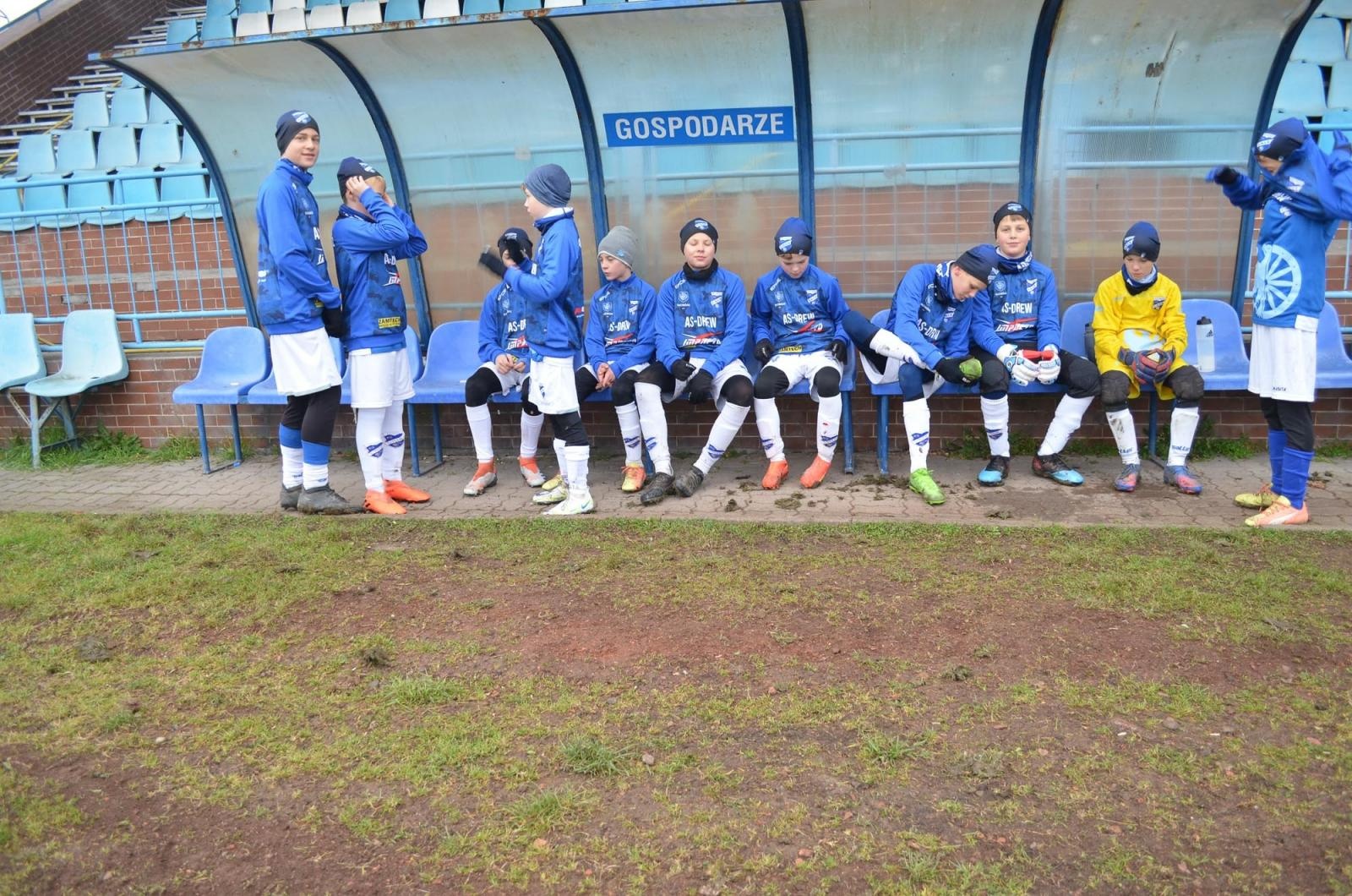 Zdjęcie w galerii na portalu naszraciborz.pl: Unia – Górnik. Remis na pożegnanie boiska [FOTO] wiadomości z regionu