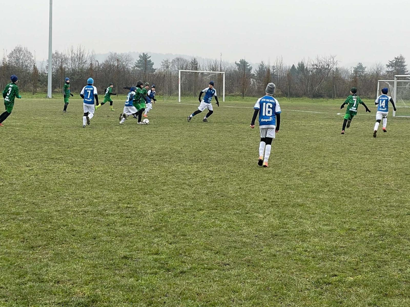 Zdjęcie w galerii na portalu naszraciborz.pl: Unia – Górnik. Remis na pożegnanie boiska [FOTO] wiadomości z regionu