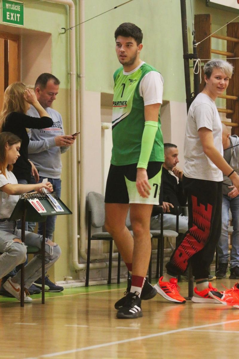 Zdjęcie w galerii na portalu naszraciborz.pl: Mechanik najlepszy w turnieju dwójek siatkarskich w CKZiU nr 1 wiadomości z regionu