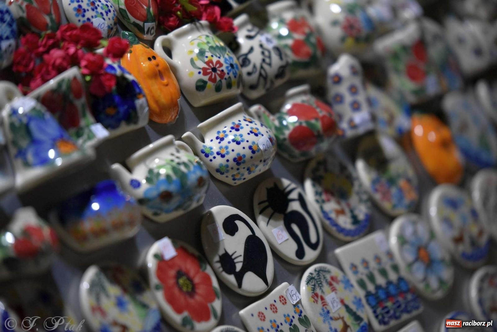 Zdjęcie w galerii na portalu naszraciborz.pl: Laserowa bajeczka, Plania i zupa z Gamowa - sobota na jarmarku w Raciborzu [WIDEO] wiadomości z regionu