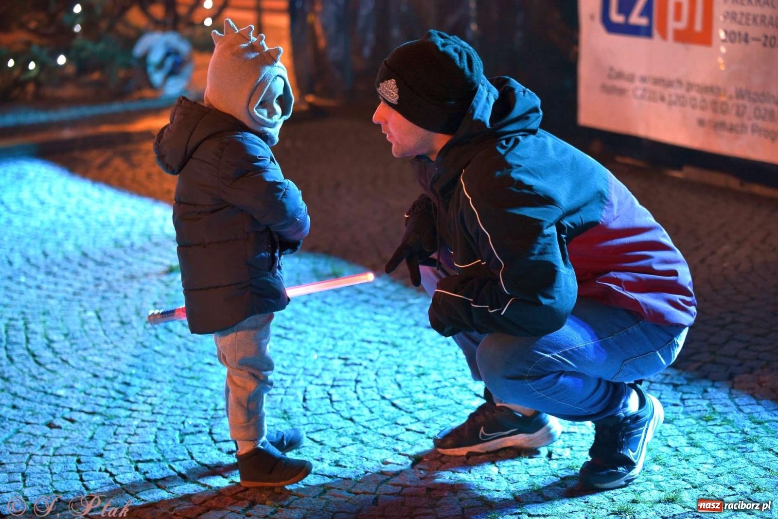 Zdjęcie w galerii na portalu naszraciborz.pl: Laserowa bajeczka, Plania i zupa z Gamowa - sobota na jarmarku w Raciborzu [WIDEO] wiadomości z regionu