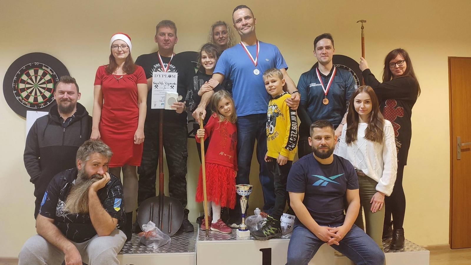 Zdjęcie w galerii na portalu naszraciborz.pl: Barbórkowy turniej darta w PCSie wiadomości z regionu