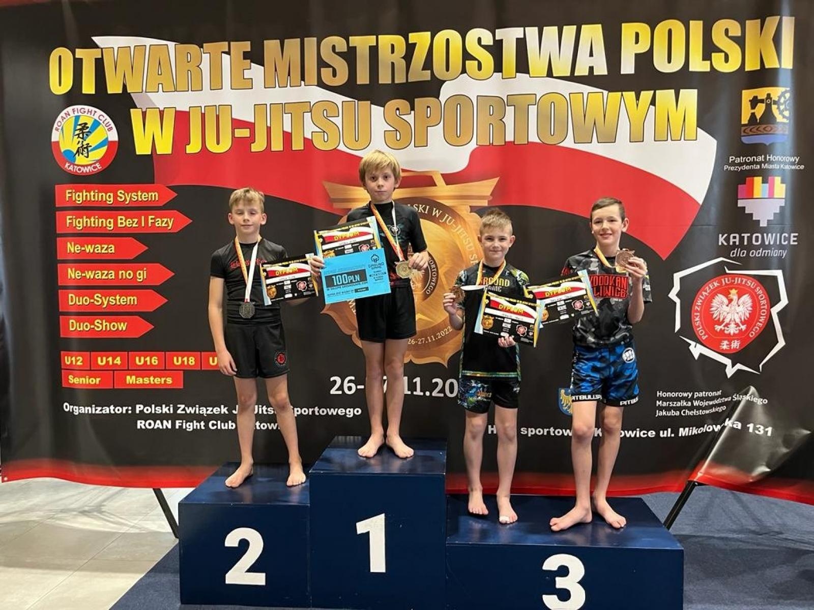 Zdjęcie w galerii na portalu naszraciborz.pl: Kuźniańska Sparta z medalami mistrzostw Polski w ju-jitsu wiadomości z regionu