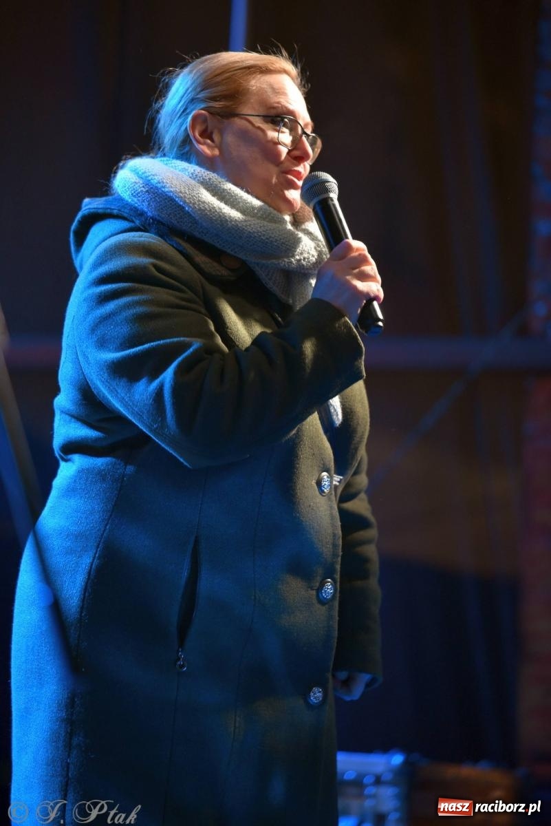 Zdjęcie w galerii na portalu naszraciborz.pl: Taneczny finał raciborskiego jarmarku wiadomości z regionu