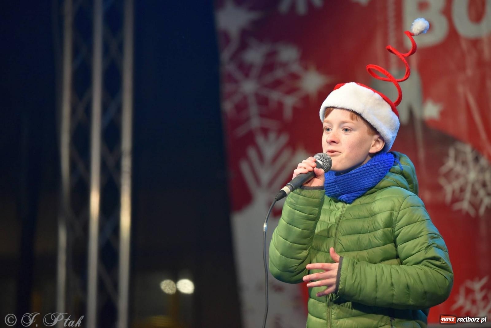 Zdjęcie w galerii na portalu naszraciborz.pl: Taneczny finał raciborskiego jarmarku wiadomości z regionu