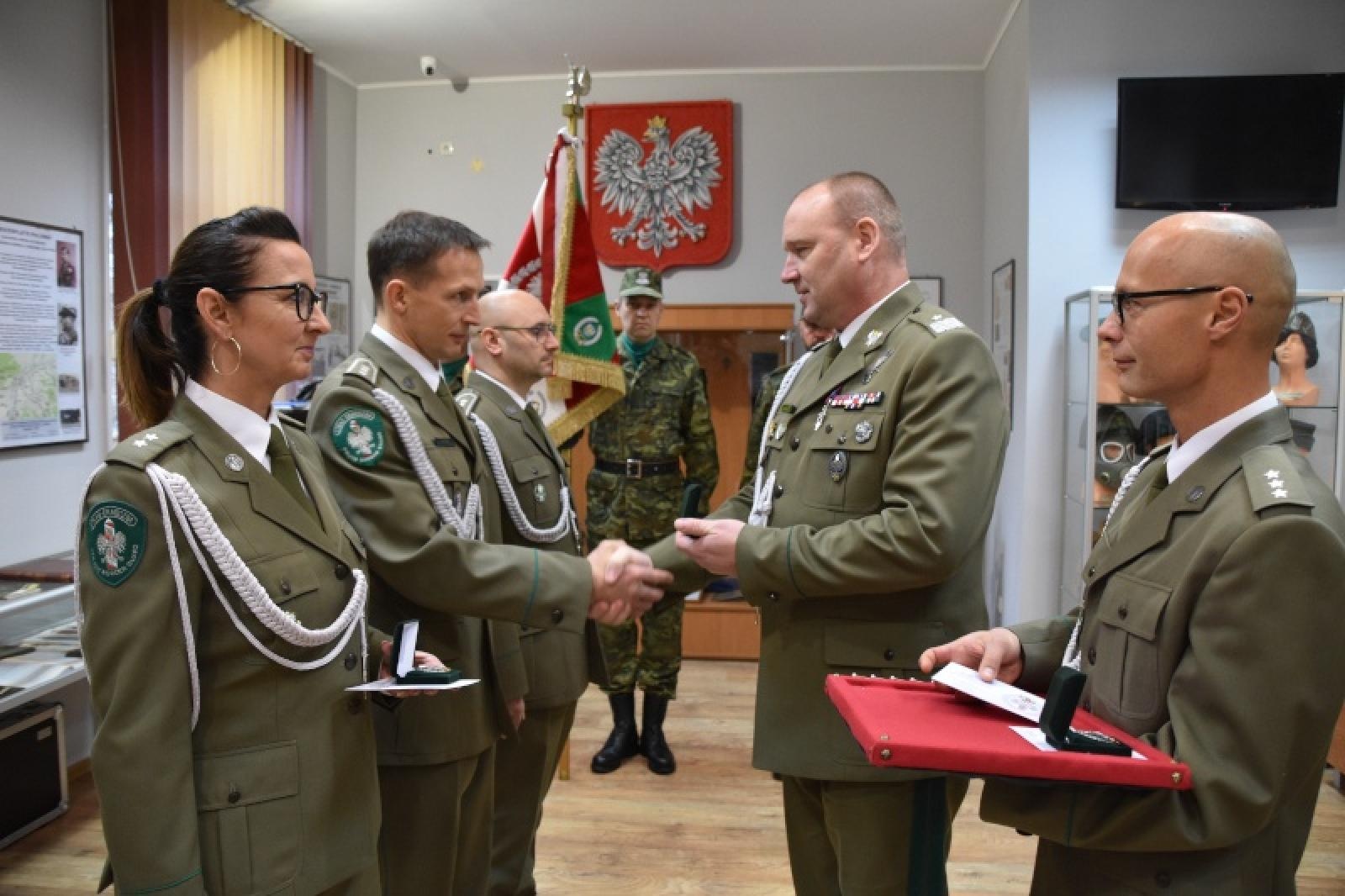 Zdjęcie w galerii na portalu naszraciborz.pl: Rocznica urodzin marszałka okazją do apelu i wręczenia odznaczeń wiadomości z regionu