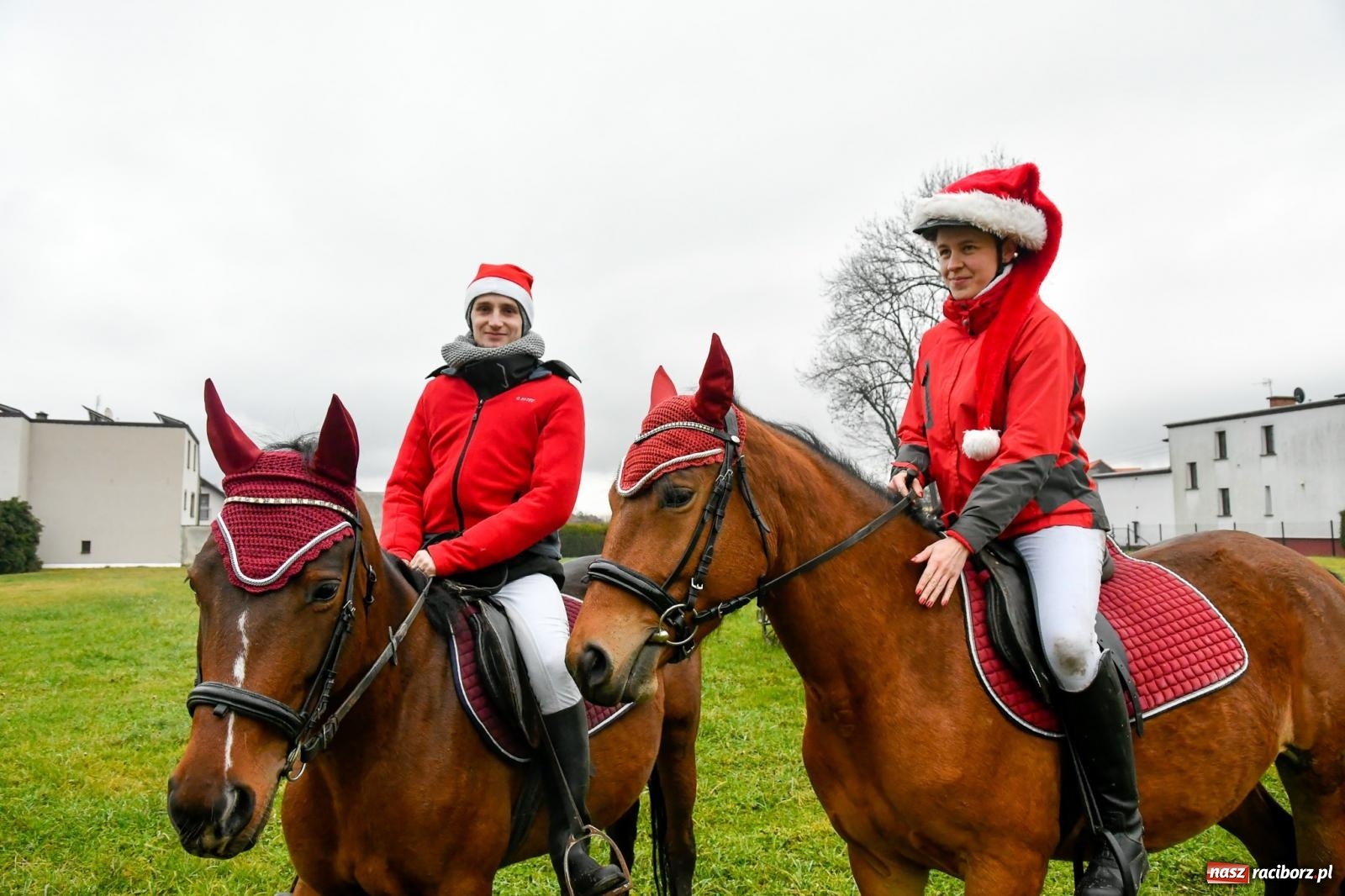 Zdjęcie w galerii na portalu naszraciborz.pl: Dwa św. Mikołaje i diabeł z Sudoła – doroczna procesja w Krzanowicach [FOTO i WIDEO] wiadomości z regionu