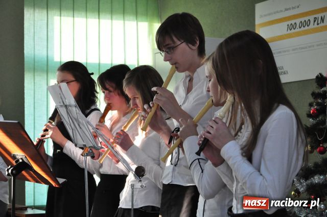 Zdjęcie w galerii na portalu naszraciborz.pl: Mistrzowie fletu zagrali po raz 10 wiadomości z regionu