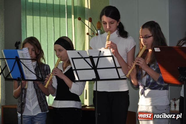 Zdjęcie w galerii na portalu naszraciborz.pl: Mistrzowie fletu zagrali po raz 10 wiadomości z regionu