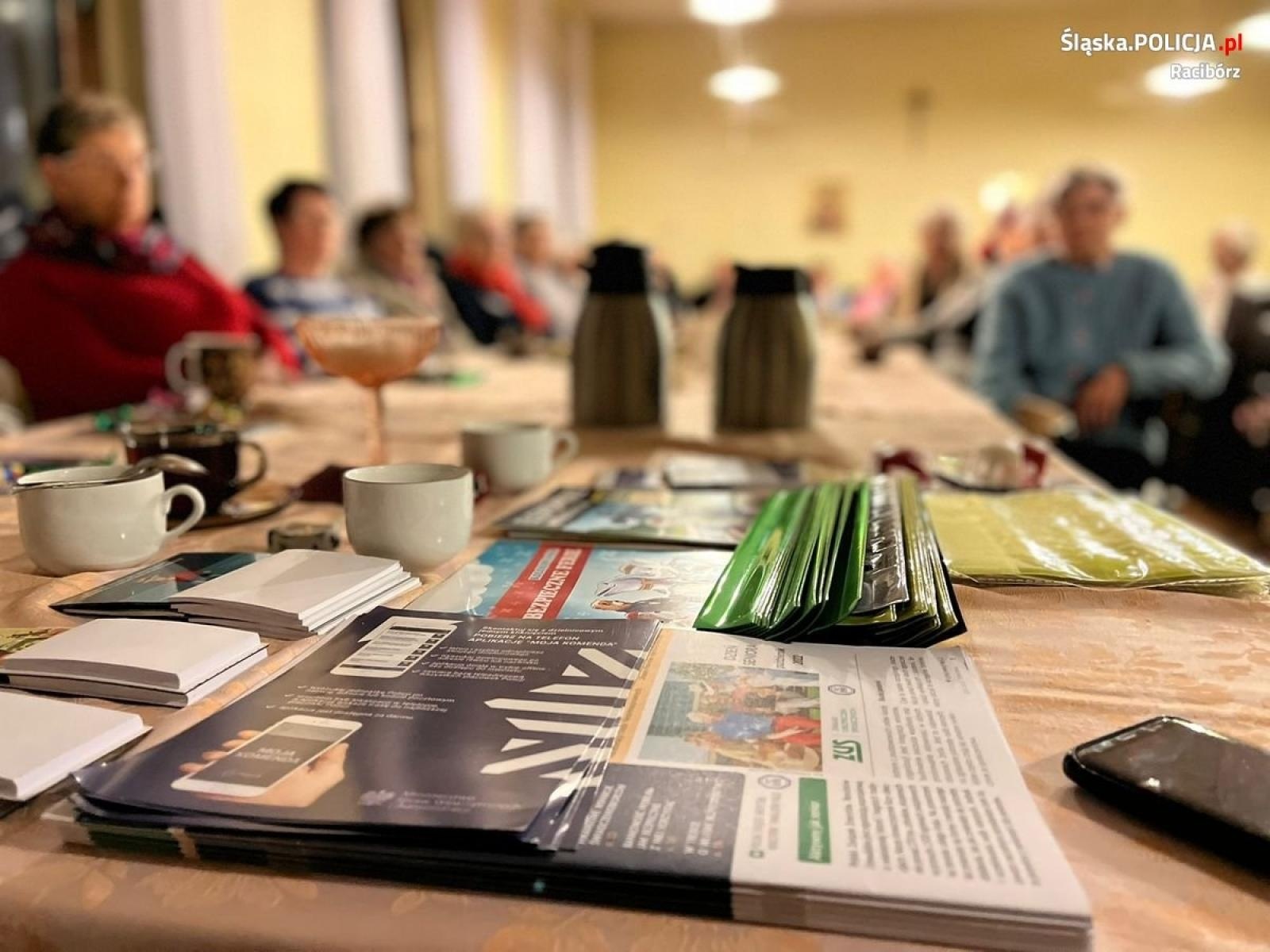 Zdjęcie w galerii na portalu naszraciborz.pl: Porozmawiajmy o bezpieczeństwie. Debata społeczna z mieszkańcami wiadomości z regionu