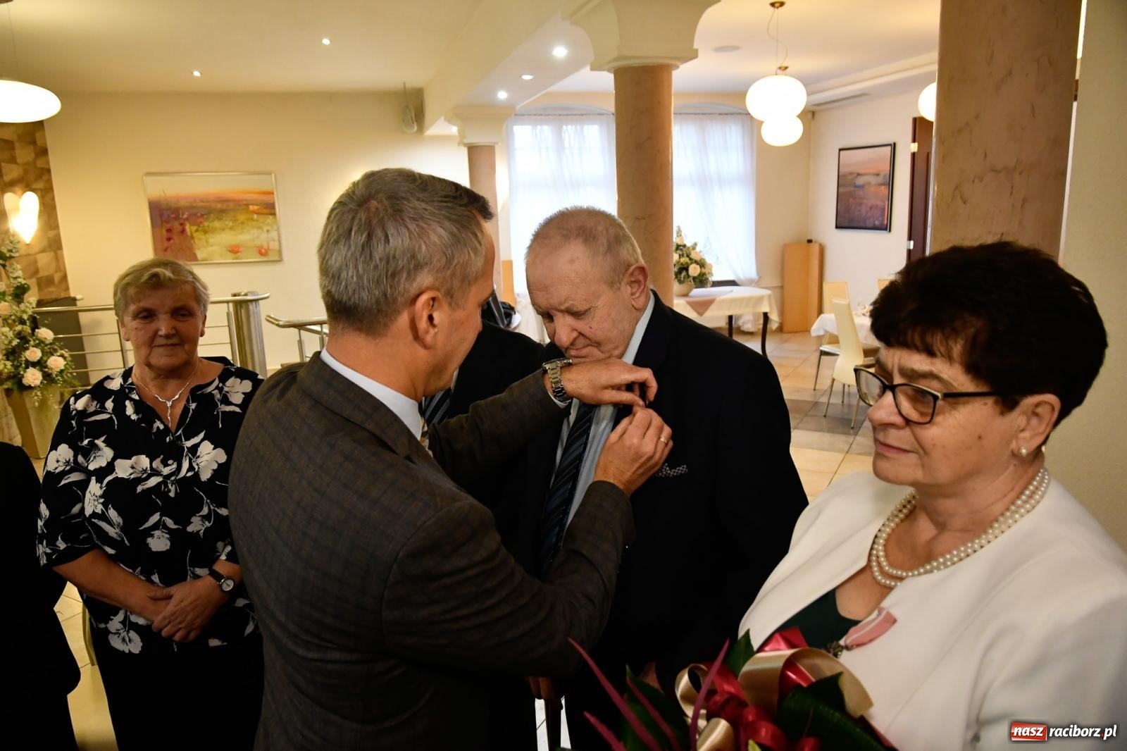 Zdjęcie w galerii na portalu naszraciborz.pl: Miłość jest najważniejsza. Złote gody w Raciborzu [FOTO i WIDEO] wiadomości z regionu