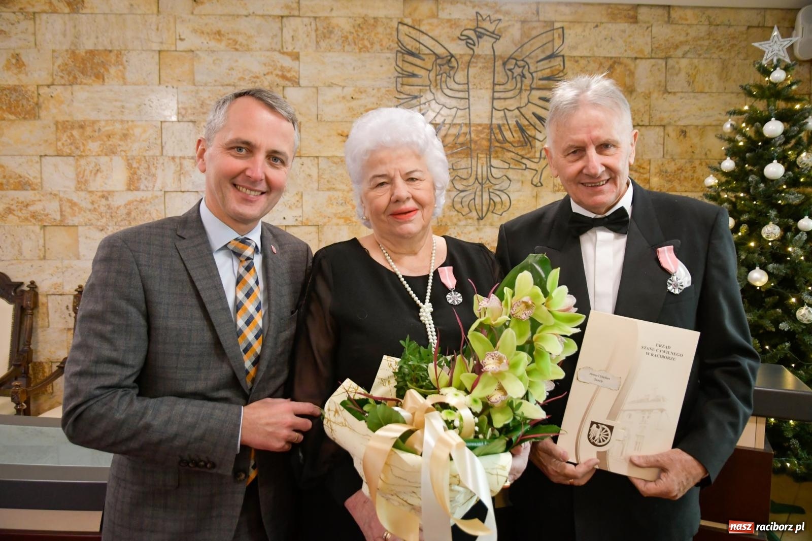 Zdjęcie w galerii na portalu naszraciborz.pl: Miłość jest najważniejsza. Złote gody w Raciborzu [FOTO i WIDEO] wiadomości z regionu