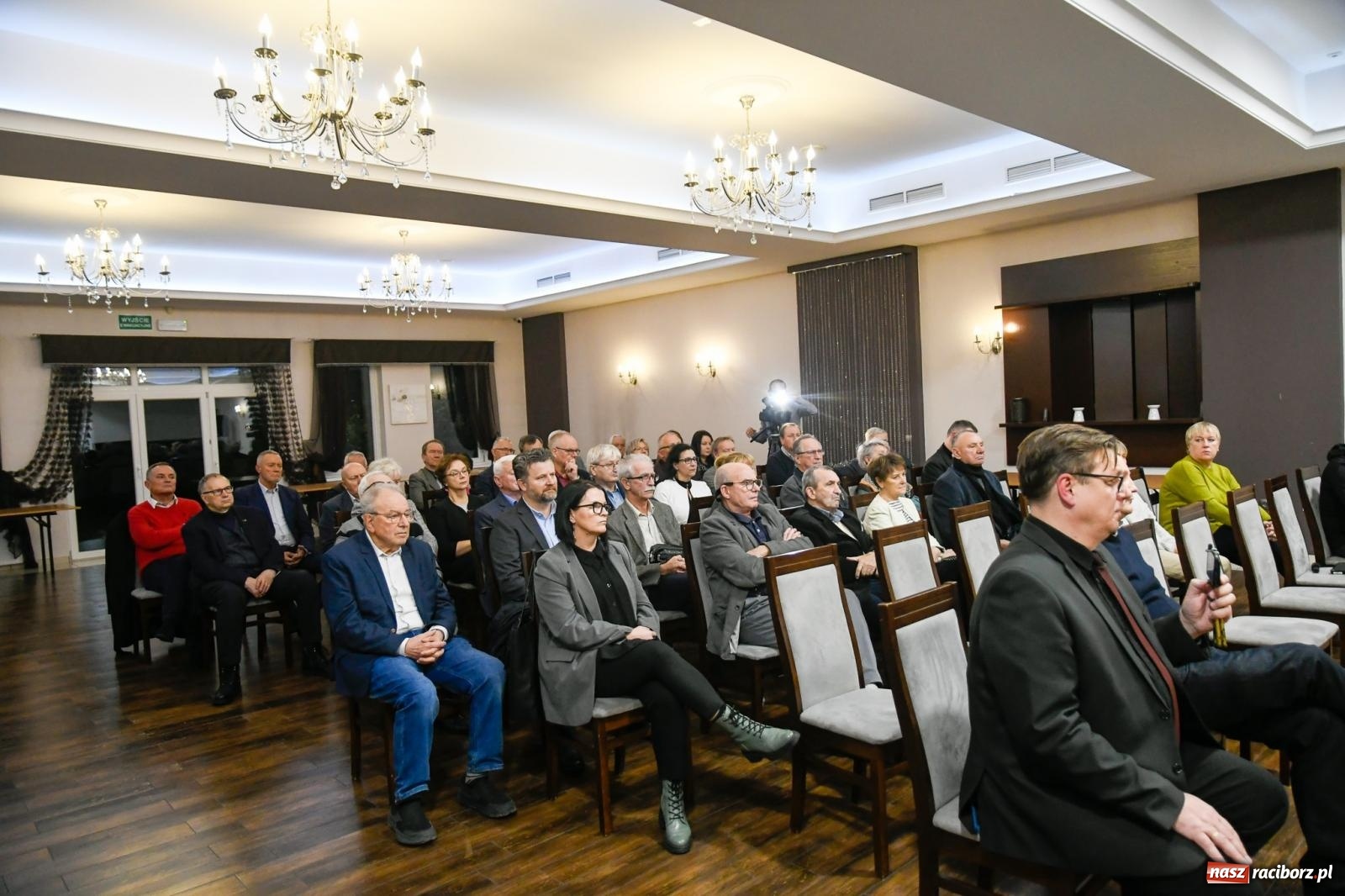 Zdjęcie w galerii na portalu naszraciborz.pl: Co po PiS? Dariusz Rosati skrytykował w Raciborzu rządy Zjednoczonej Prawicy wiadomości z regionu