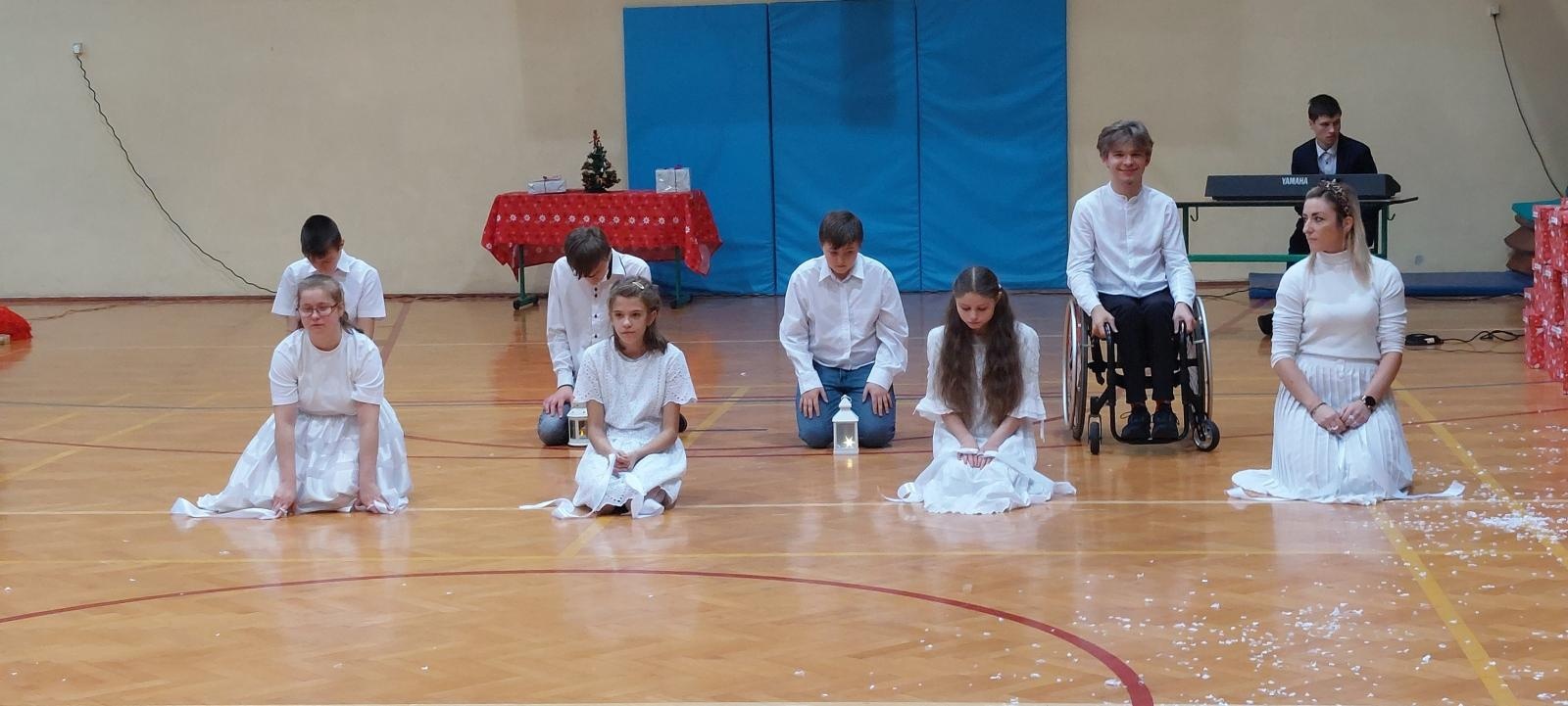 Zdjęcie w galerii na portalu naszraciborz.pl: Mikołaj w Zespole Szkół Specjalnych [FOTO] wiadomości z regionu