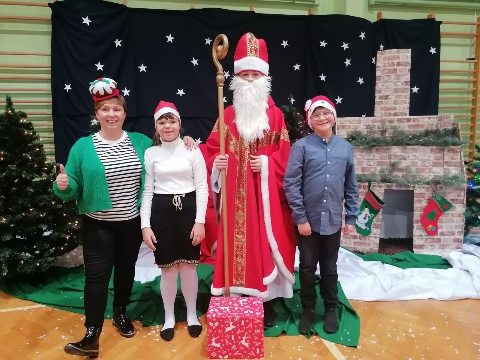 Zdjęcie w galerii na portalu naszraciborz.pl: Mikołaj w Zespole Szkół Specjalnych [FOTO] wiadomości z regionu